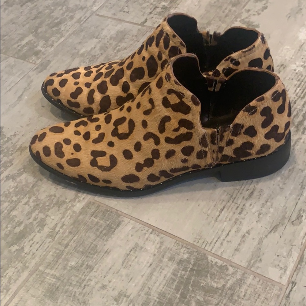 Leopard Print Ankle Booties Steven Madden Size 7 - image 2